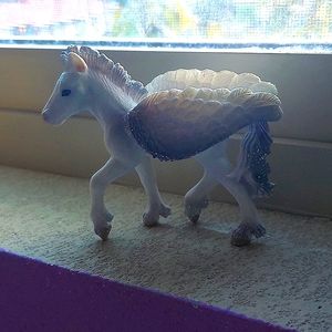 Retired Schleich #70448, Retired Pegasus Foal (Balaya Series) by Schleich